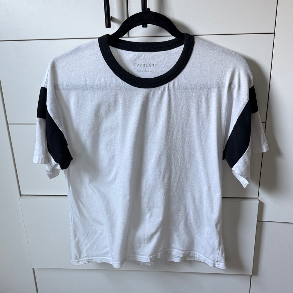 Everlane White Tee with Black Detailing